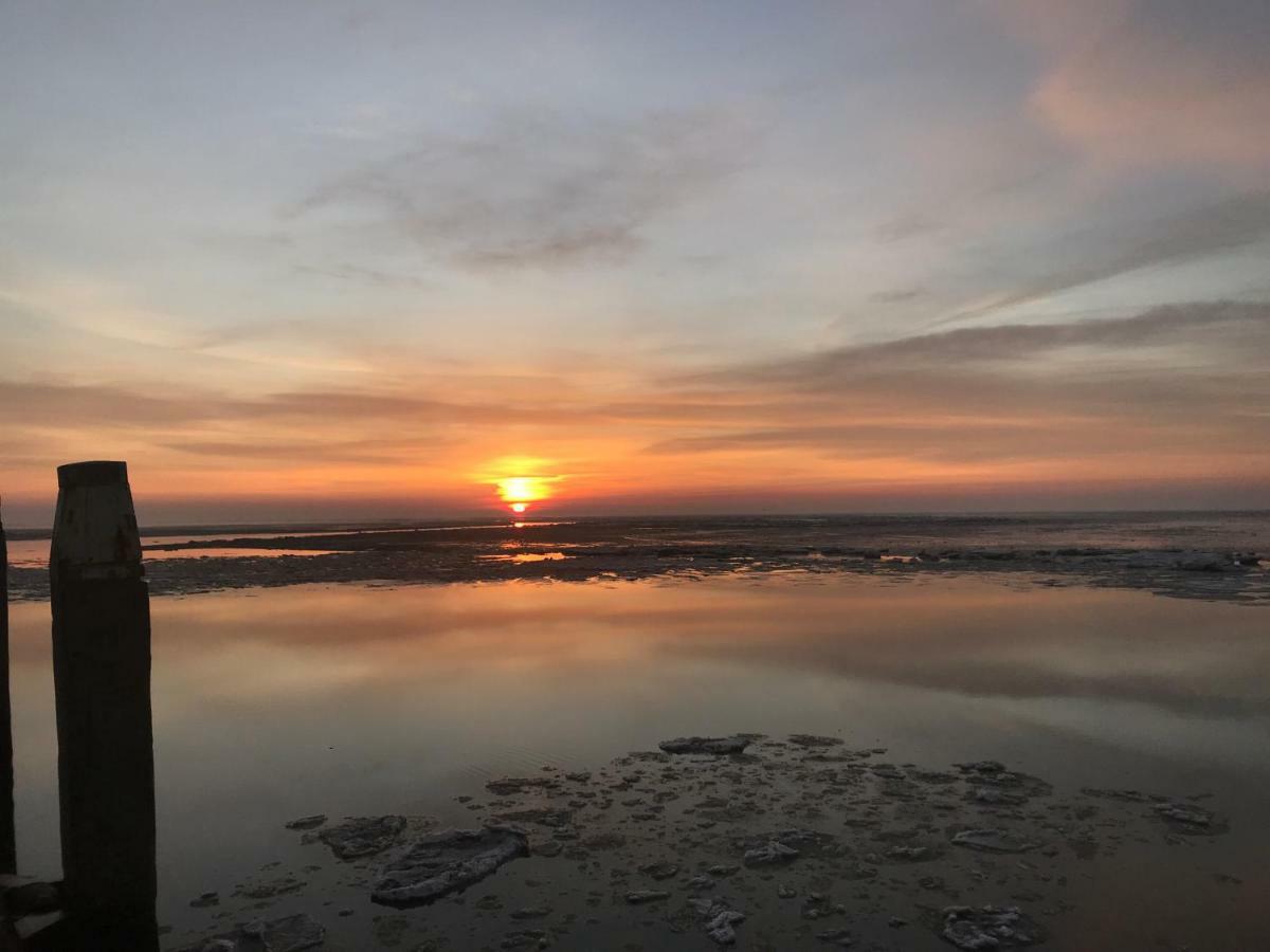 Strandlogement Om De Noord Schiermonnikoog Extérieur photo